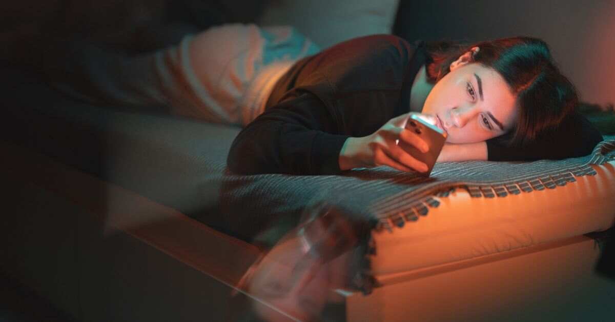 Image showcasing How to Deal with Social Media Anxiety: Escape the Scroll - Self Magnet